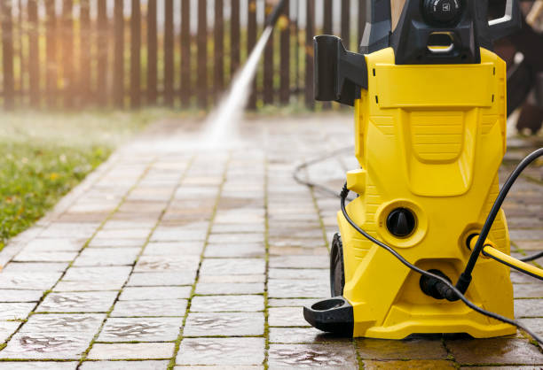 Best Sidewalk and Walkway Cleaning  in Paris, MO